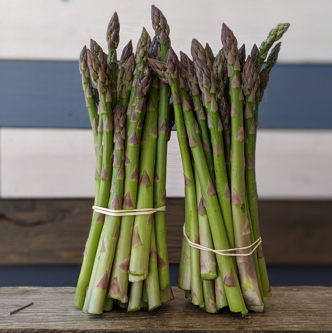 Fresh Local Asparagus - 1 lb